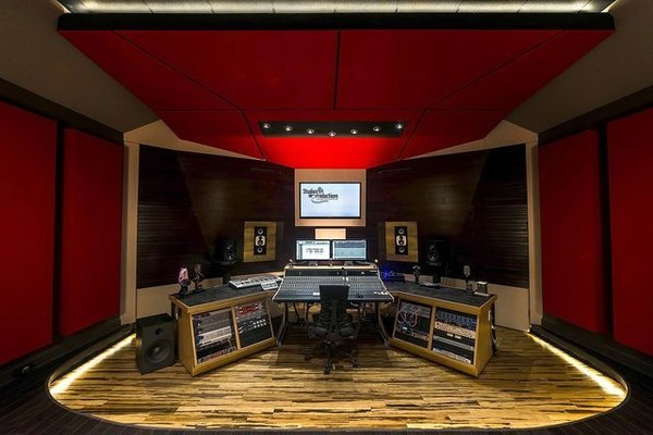 Soundman2020--recording-studio-design--studio3production-studio.jpg
