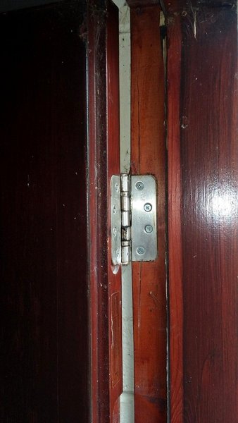 heavy-duty-hinges-done-wrong-01-ROT.jpg