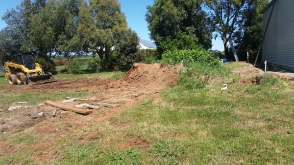 Pre excavation.jpg (197.02 KiB) Viewed 61616 times Pre excavation.jpg