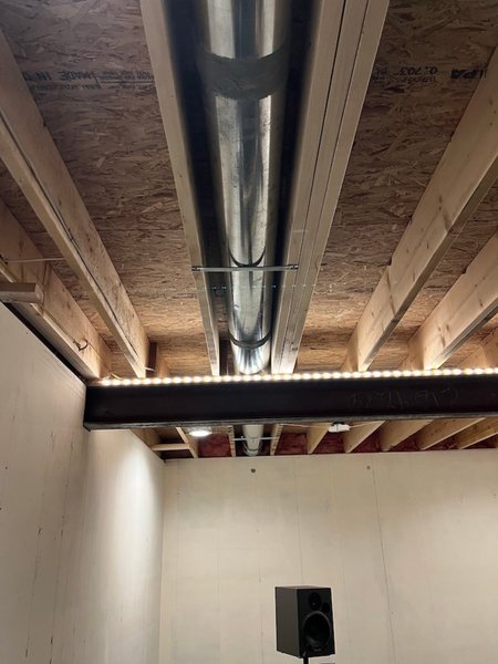 5-2 HVAC duct 1.jpg