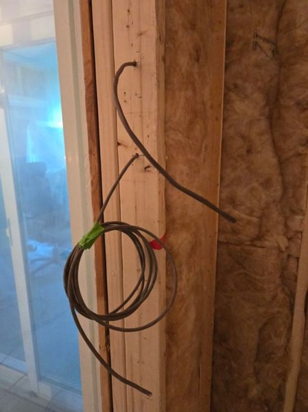 Wires.JPG