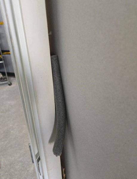 Door_IntGap.JPG