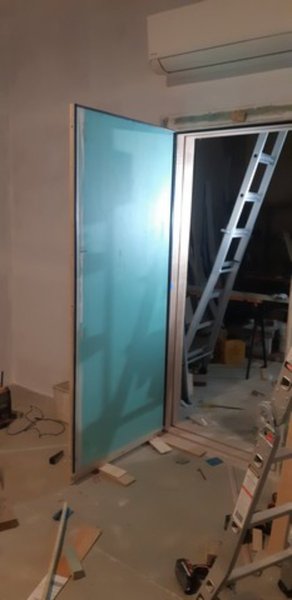 20240502_212346 hanging door.jpg (54.71 KiB) Viewed 12999 times 20240502_212346 hanging door.jpg